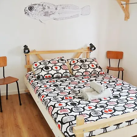 Albergue - & Dorms Nazaré