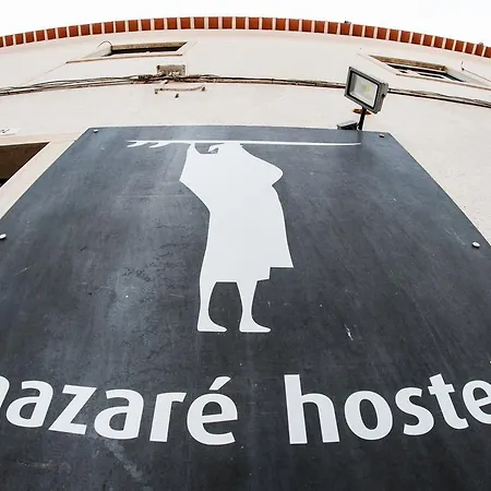 אכסניה - & Dorms נאזרה